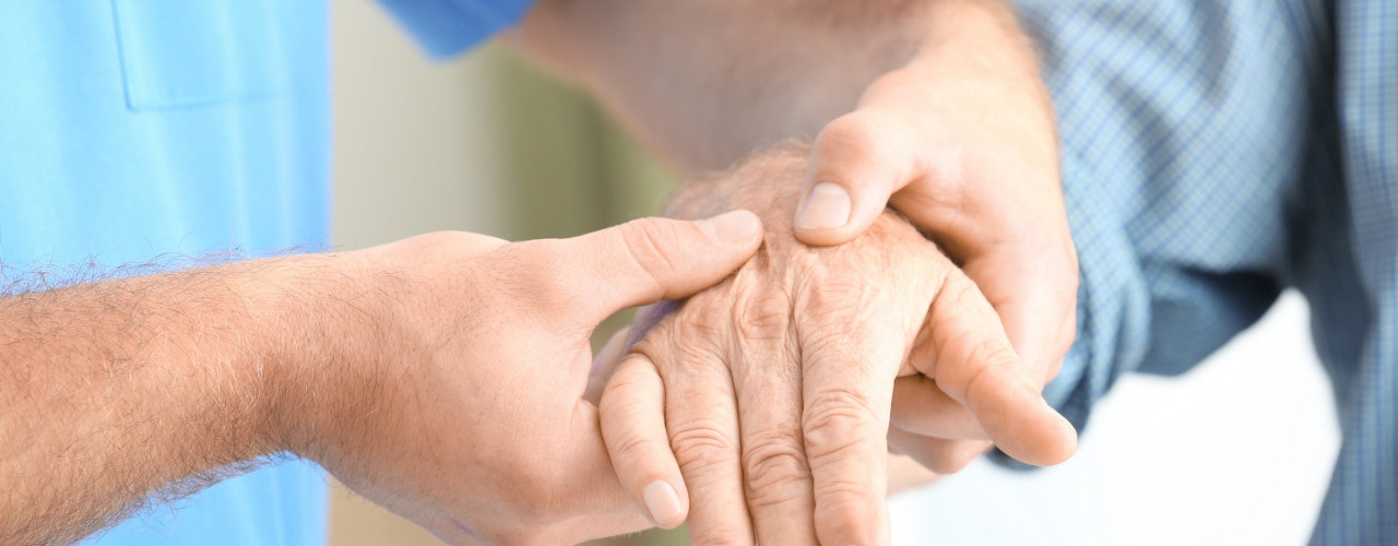hand-pain-relief-MMA-&-Sports-Rehab-Arlington-VA