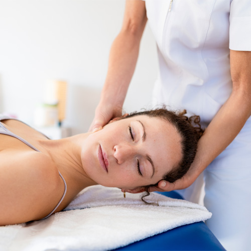 The Surprising Connection Between Neck Pain and A Weak Upper Back